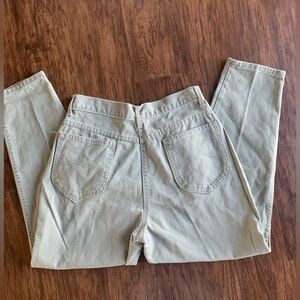 Chic sage Green vintage petite pants